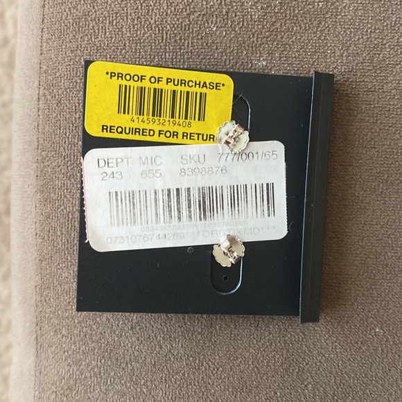 NWT Pearl Earrings - Picture 2 of 2